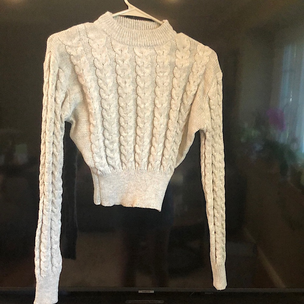 Gray cropped sweater